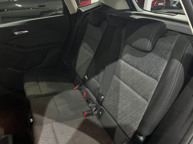 BMW Serie 2 218d Active Tourer color Blanco. Año 2024. 110KW(150CV). Diésel. En concesionario Unicars Ponent de Lleida