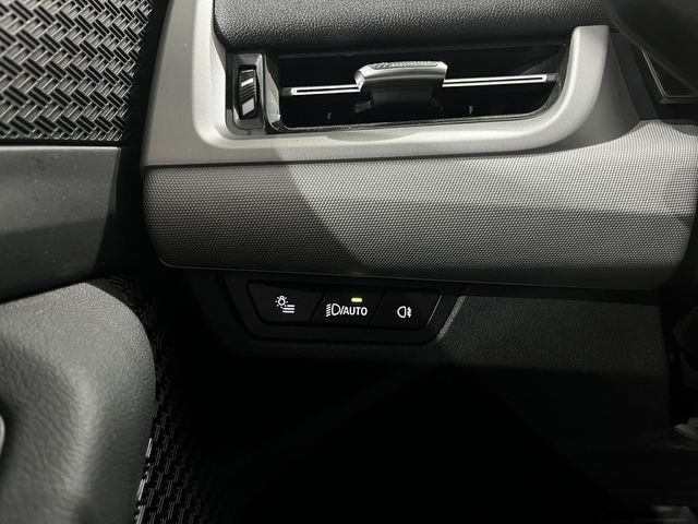 BMW Serie 2 218d Active Tourer color Blanco. Año 2024. 110KW(150CV). Diésel. En concesionario Unicars Ponent de Lleida