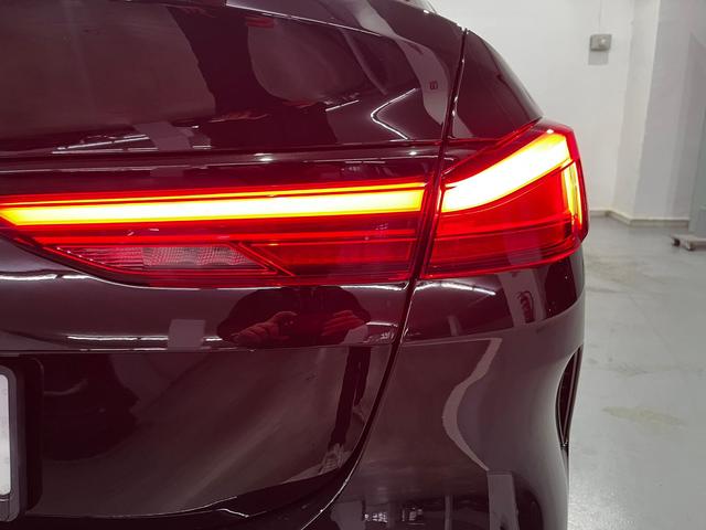 BMW Serie 2 218i Gran Coupe color Negro. Año 2024. 103KW(140CV). Gasolina. En concesionario Unicars Ponent de Lleida