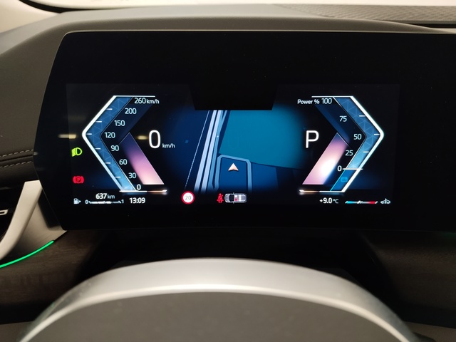 BMW Serie 2 218d Active Tourer color Verde. Año 2024. 110KW(150CV). Diésel. En concesionario Autoberón de La Rioja