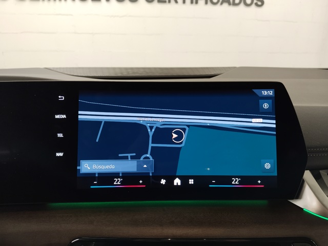 BMW Serie 2 218d Active Tourer color Verde. Año 2024. 110KW(150CV). Diésel. En concesionario Autoberón de La Rioja