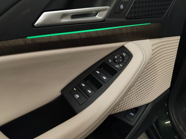 BMW Serie 2 218d Active Tourer color Verde. Año 2024. 110KW(150CV). Diésel. En concesionario Autoberón de La Rioja