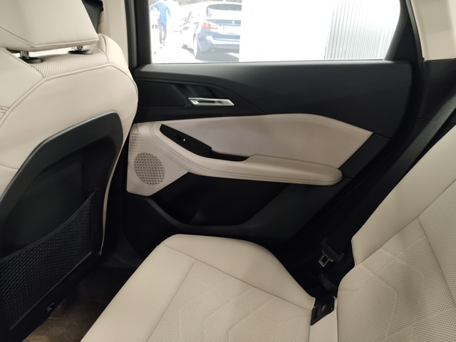 BMW Serie 2 218d Active Tourer color Verde. Año 2024. 110KW(150CV). Diésel. En concesionario Autoberón de La Rioja