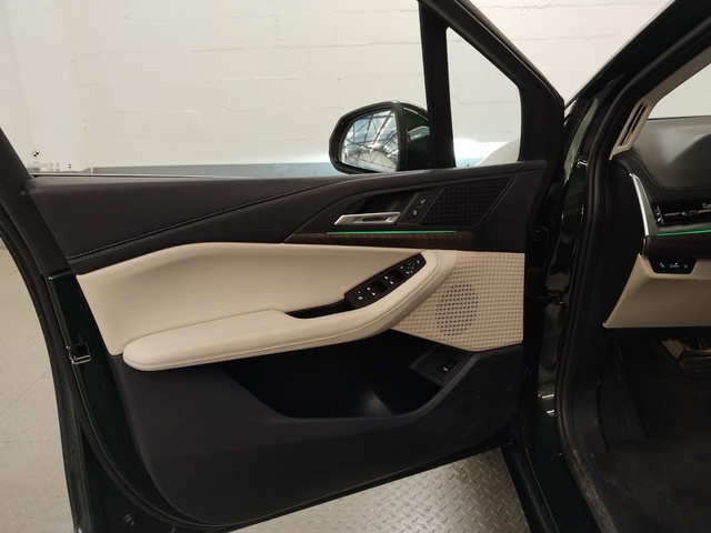 BMW Serie 2 218d Active Tourer color Verde. Año 2024. 110KW(150CV). Diésel. En concesionario Autoberón de La Rioja