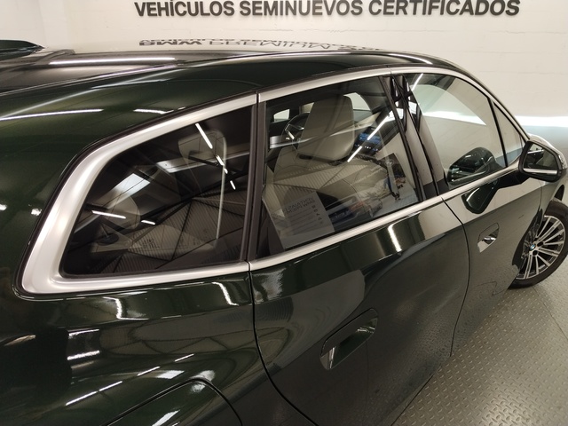 BMW Serie 2 218d Active Tourer color Verde. Año 2024. 110KW(150CV). Diésel. En concesionario Autoberón de La Rioja