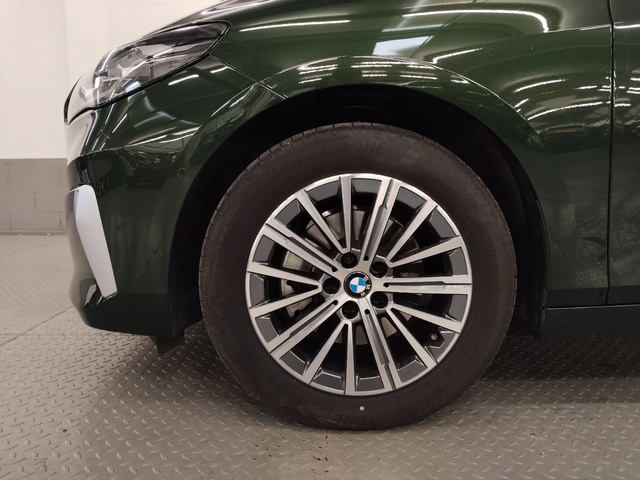 BMW Serie 2 218d Active Tourer color Verde. Año 2024. 110KW(150CV). Diésel. En concesionario Autoberón de La Rioja