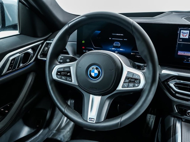 BMW i4 eDrive40 color Gris. Año 2024. 250KW(340CV). Eléctrico. En concesionario Oliva Motor Tarragona de Tarragona