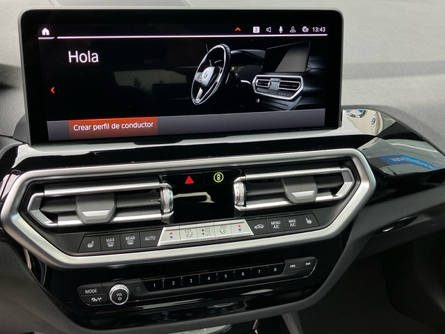 BMW X3 xDrive20d color Gris. Año 2022. 140KW(190CV). Diésel. En concesionario Bernesga Motor León (Bmw y Mini) de León