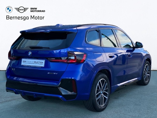 BMW X1 sDrive18d color Azul. Año 2025. 110KW(150CV). Diésel. En concesionario Bernesga Motor León (Bmw y Mini) de León