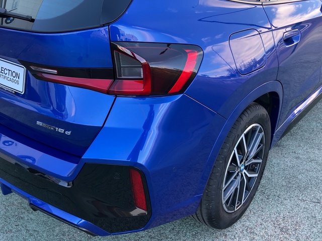 BMW X1 sDrive18d color Azul. Año 2025. 110KW(150CV). Diésel. En concesionario Bernesga Motor León (Bmw y Mini) de León