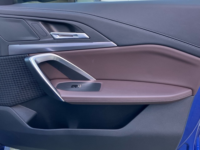 BMW X1 sDrive18d color Azul. Año 2025. 110KW(150CV). Diésel. En concesionario Bernesga Motor León (Bmw y Mini) de León