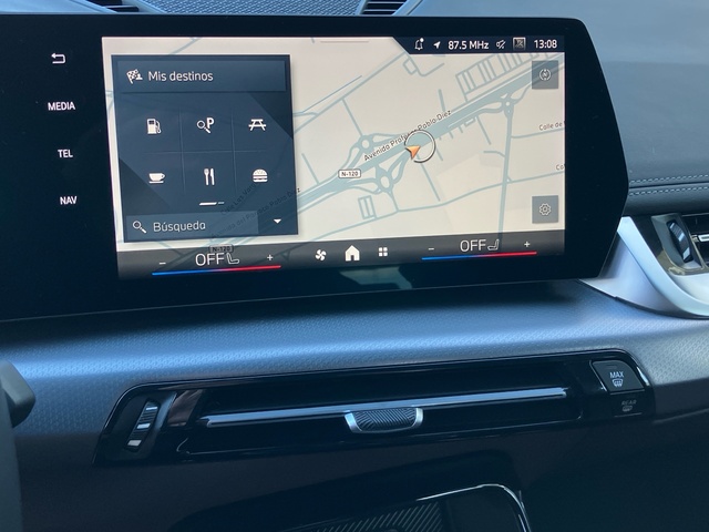 BMW X1 sDrive18d color Azul. Año 2025. 110KW(150CV). Diésel. En concesionario Bernesga Motor León (Bmw y Mini) de León