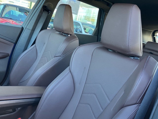 BMW X1 sDrive18d color Azul. Año 2025. 110KW(150CV). Diésel. En concesionario Bernesga Motor León (Bmw y Mini) de León