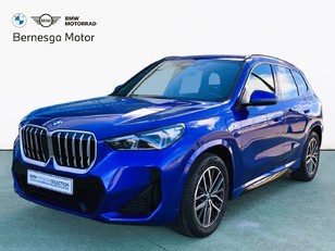 Fotos de BMW X1 sDrive18d color Azul. Año 2025. 110KW(150CV). Diésel. En concesionario Bernesga Motor León (Bmw y Mini) de León
