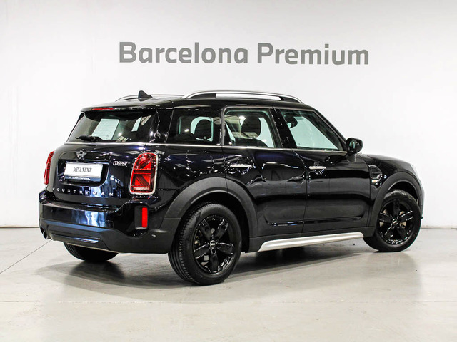 fotoG 3 del MINI MINI Countryman Cooper 100 kW (136 CV) 136cv Gasolina del 2022 en Barcelona