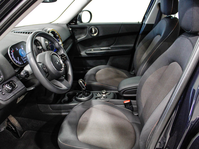 fotoG 10 del MINI MINI Countryman Cooper 100 kW (136 CV) 136cv Gasolina del 2022 en Barcelona