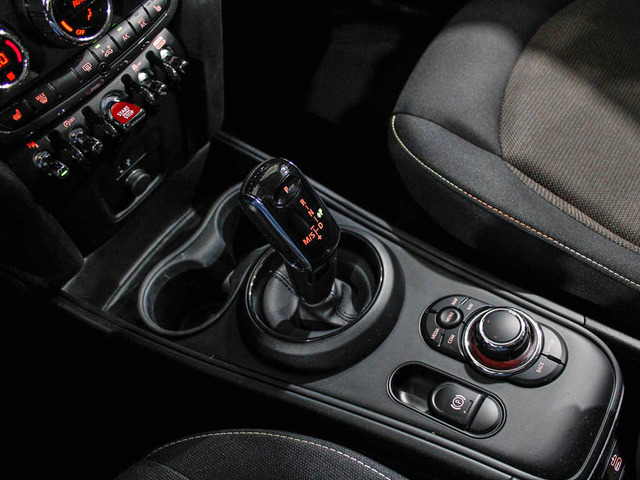 fotoG 14 del MINI MINI Countryman Cooper 100 kW (136 CV) 136cv Gasolina del 2022 en Barcelona