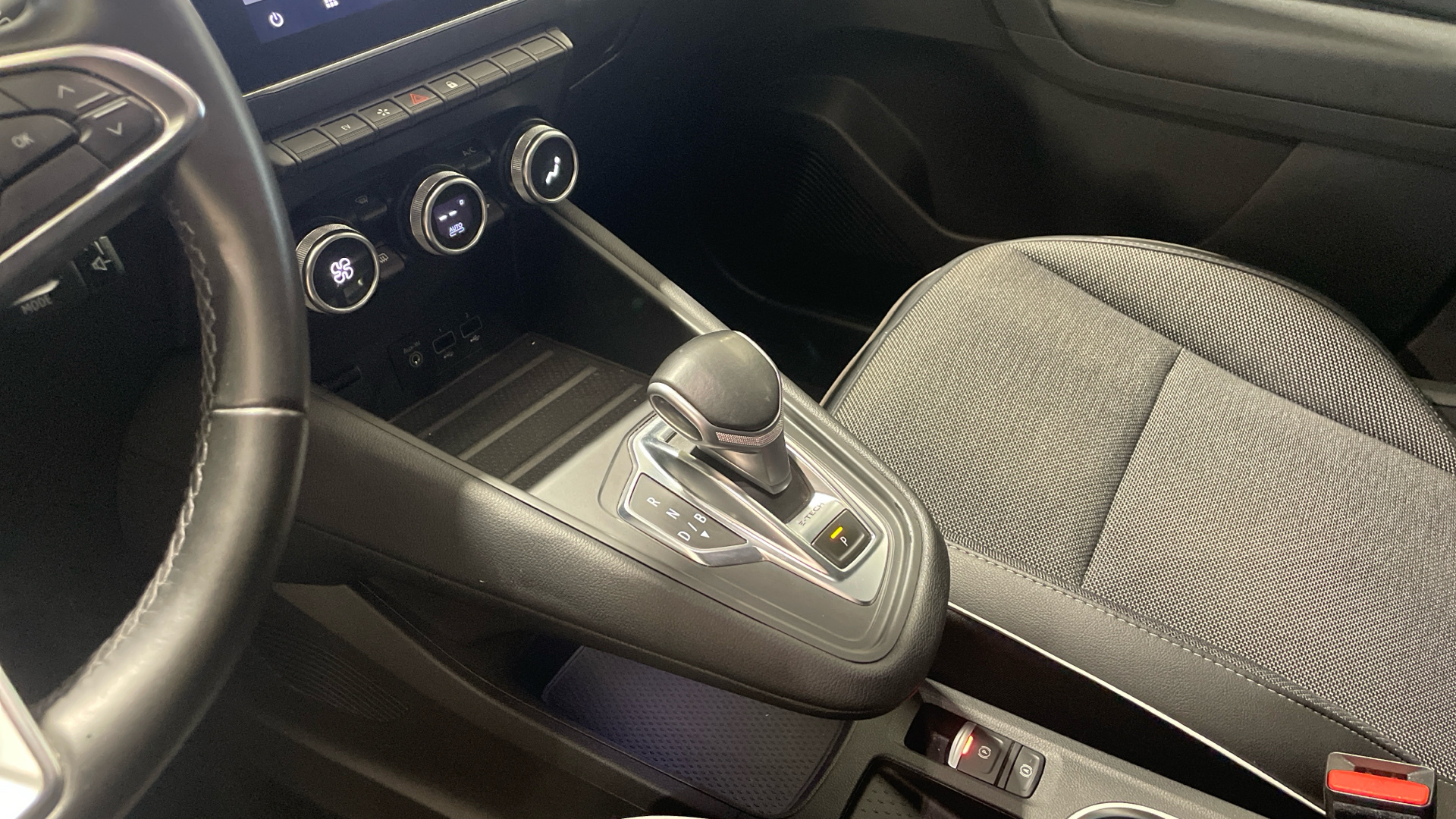 Renault Captur E-Tech Híbrido en Barcelona