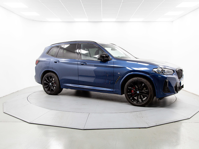 BMW X3 M40d color Azul. Año 2024. 250KW(340CV). Diésel. En concesionario Móvil Begar Alicante de Alicante