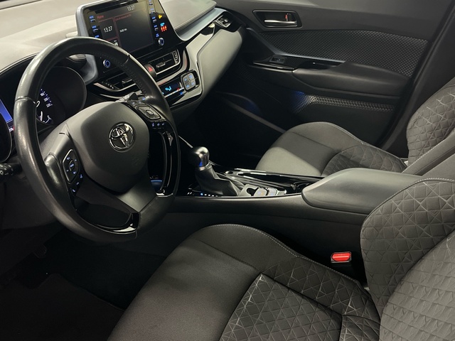 Toyota C-HR 1.8 125H Advance 90 kW (122 CV)