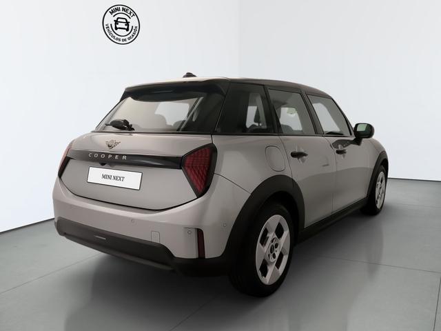 fotoG 3 del MINI MINI 5 Puertas Cooper C 115 kW (156 CV) 156cv Gasolina del 2025 en Málaga