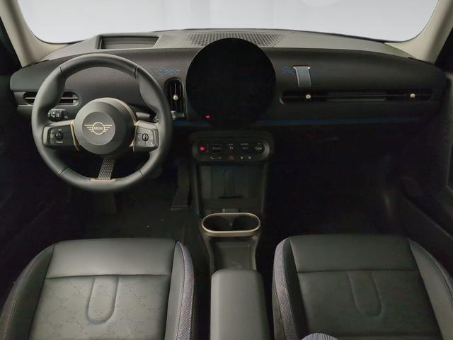 fotoG 6 del MINI MINI 5 Puertas Cooper C 115 kW (156 CV) 156cv Gasolina del 2025 en Málaga