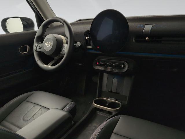 fotoG 7 del MINI MINI 5 Puertas Cooper C 115 kW (156 CV) 156cv Gasolina del 2025 en Málaga