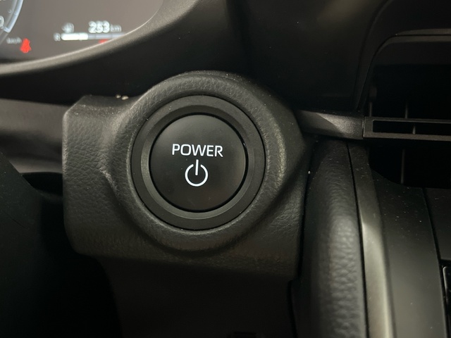 Toyota C-HR 140H Advance 103 kW (140 CV)