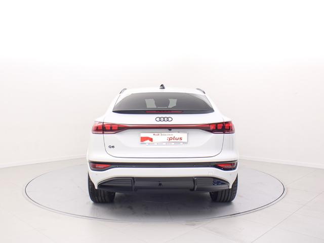 Audi Q6 Sportback e-tron Black Line 185kW 215 kW (292 CV)
