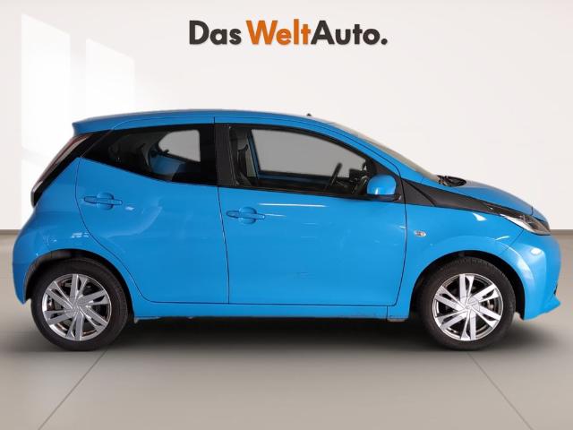 Toyota Aygo 1.0 70 x-play 51 kW (69 CV)
