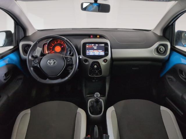 Toyota Aygo 1.0 70 x-play 51 kW (69 CV)
