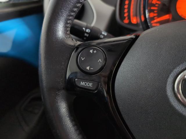 Toyota Aygo 1.0 70 x-play 51 kW (69 CV)