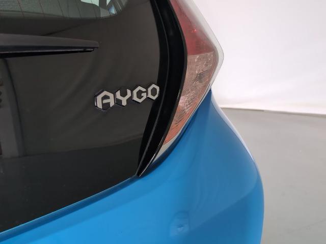 Toyota Aygo 1.0 70 x-play 51 kW (69 CV)