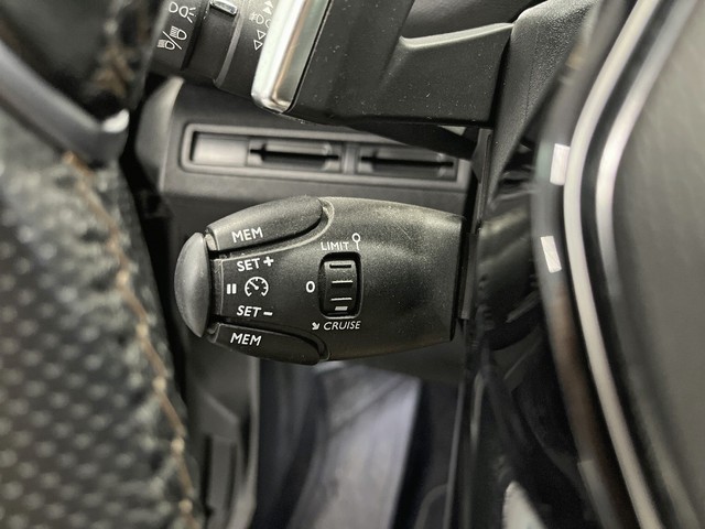 Peugeot 3008 BlueHDI 130 S&S GT Line EAT8 96 kW (130 CV)