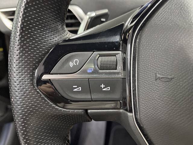 Peugeot 3008 BlueHDI 130 S&S GT Line EAT8 96 kW (130 CV)