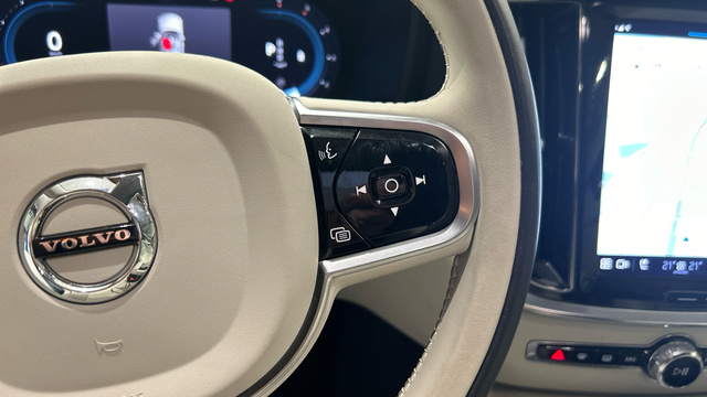 Foto 47 Volvo V60 B4 D Plus Dark Auto 145 kW (197 CV)