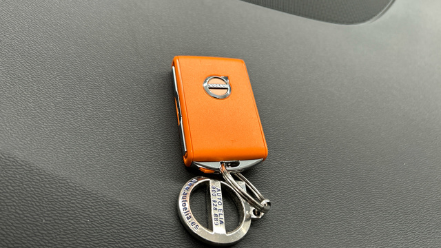 Foto 54 Volvo V60 B4 D Plus Dark Auto 145 kW (197 CV)