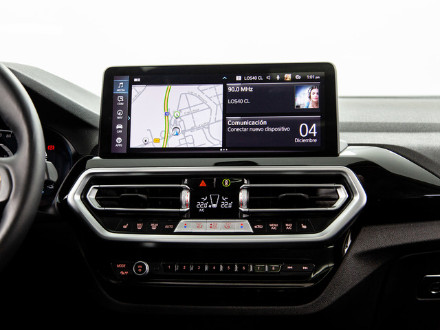 BMW X3 xDrive30e color Blanco. Año 2024. 215KW(292CV). Híbrido Electro/Gasolina. En concesionario Móvil Begar Alicante de Alicante