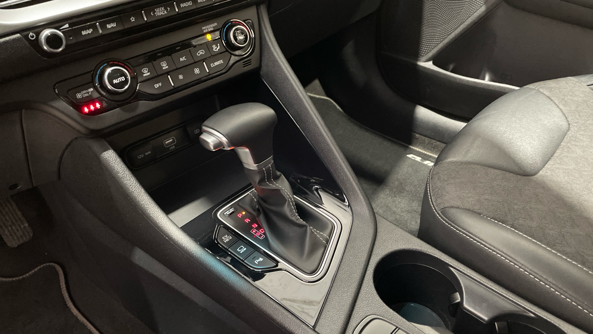 Kia Niro 1.6 GDi PHEV en Barcelona