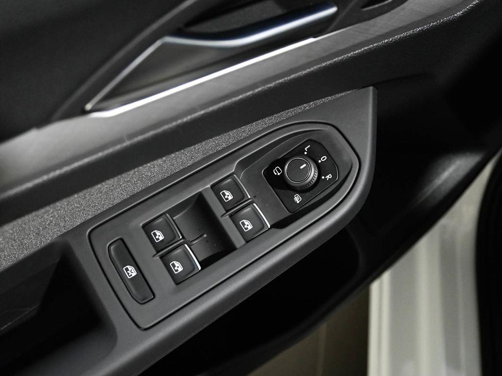 Volkswagen Golf Más 1.5 TSI 85 kW (116 CV) 11