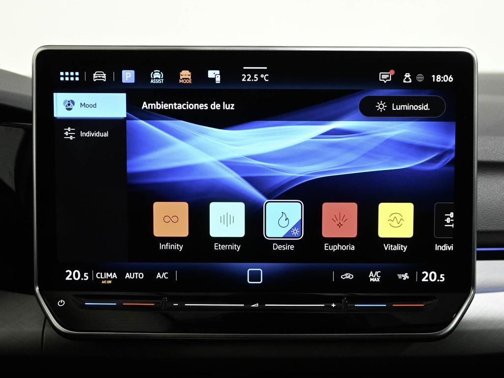 Volkswagen Golf Más 1.5 TSI 85 kW (116 CV) 17