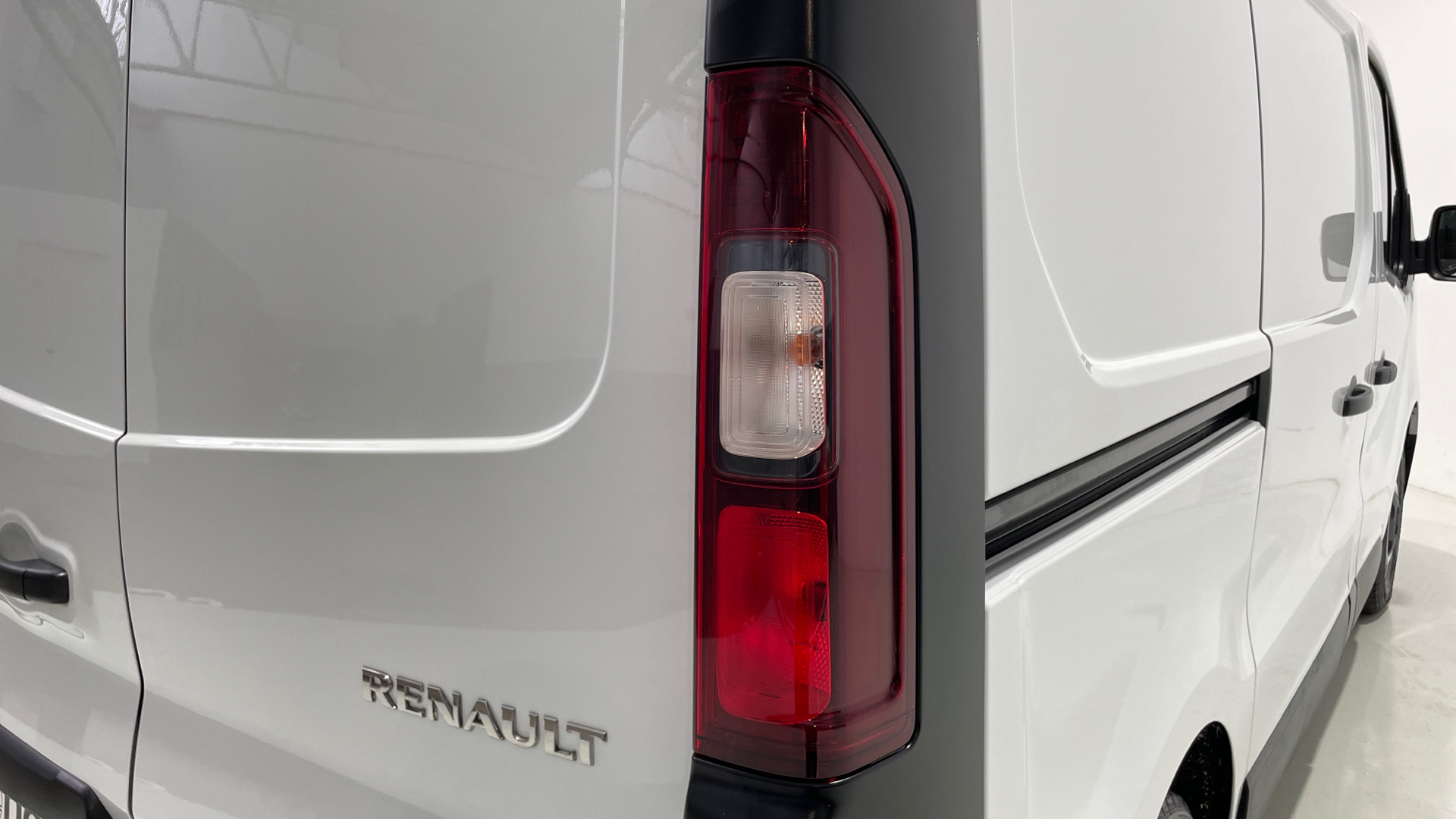 Renault Trafic Furgon dCi 130 en Barcelona