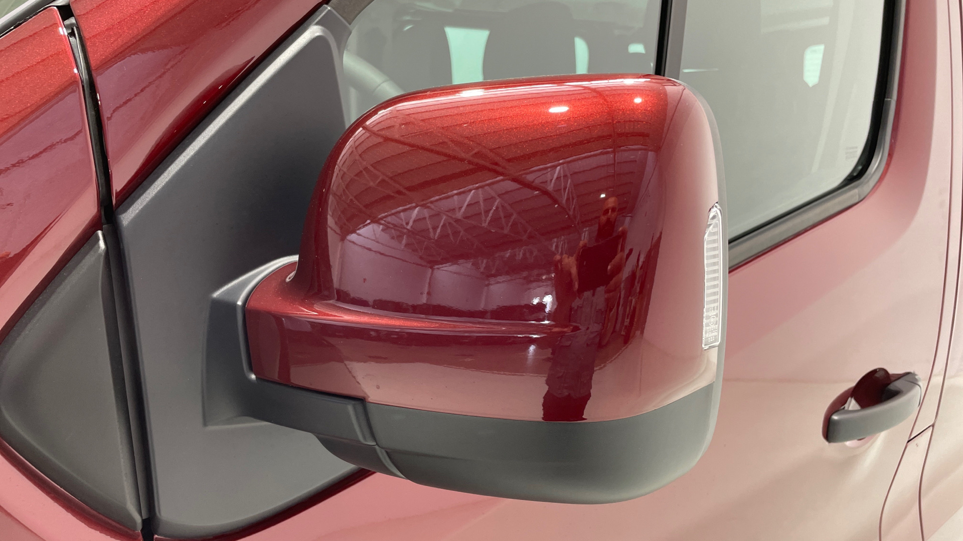 Renault Trafic dCi 110 Combi Mixto en Barcelona