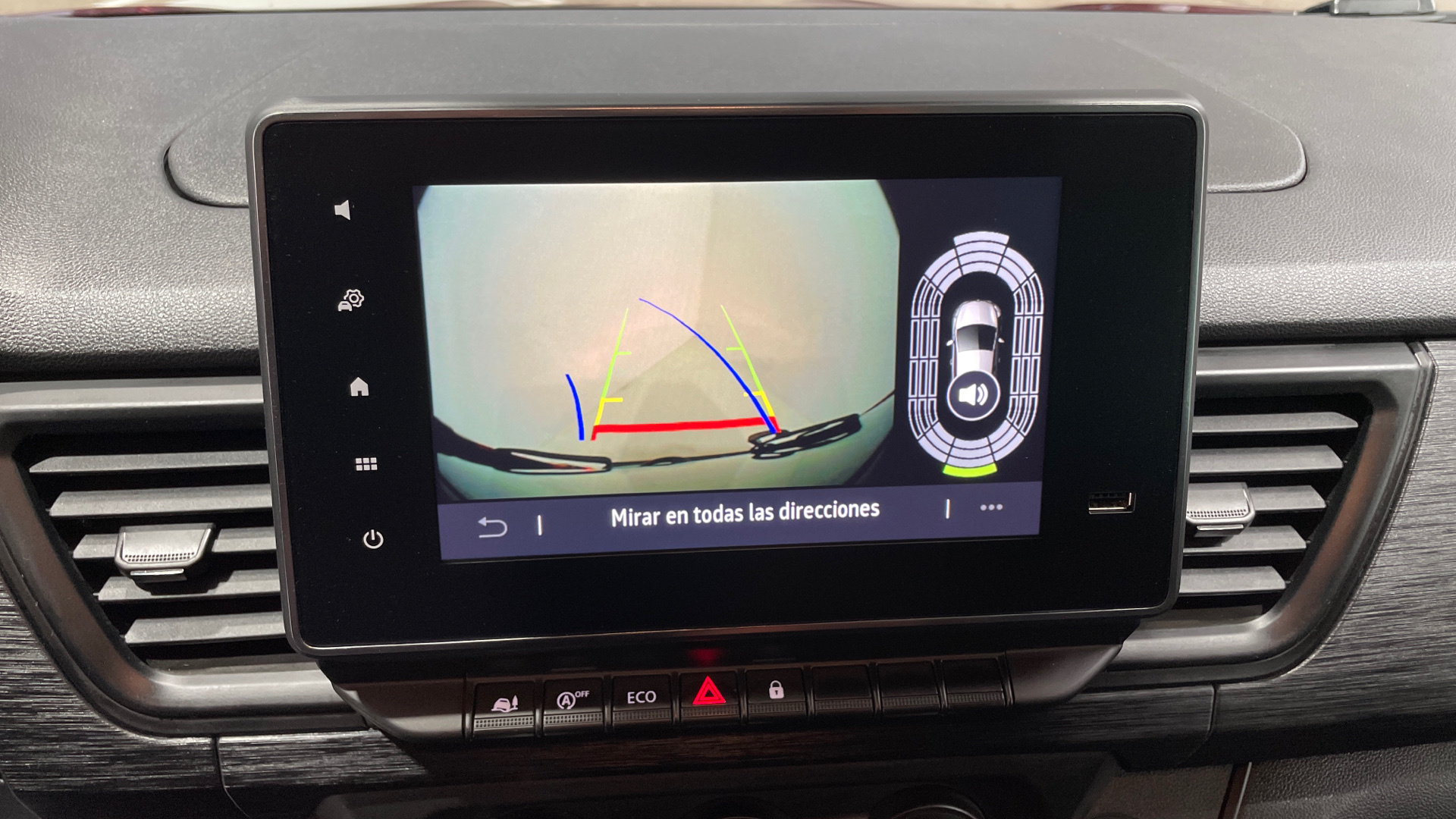 Renault Trafic dCi 110 Combi Mixto en Barcelona