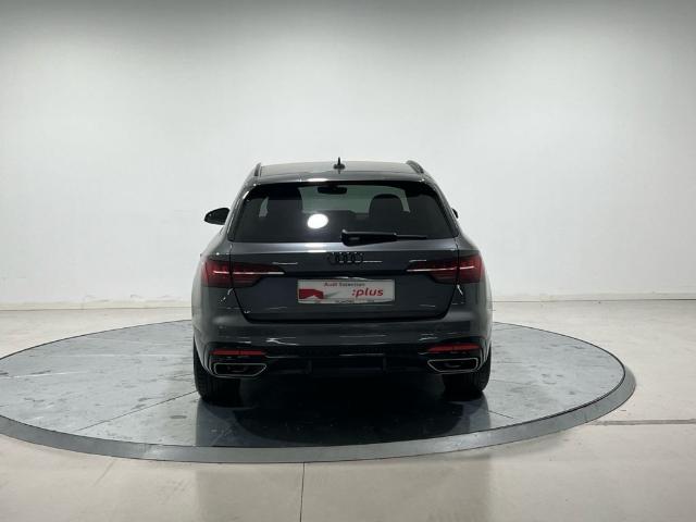 Audi A4 Avant Black line 35 TFSI 110 kW (150 CV)