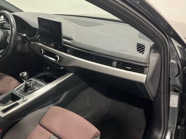 Audi A4 Avant Black line 35 TFSI 110 kW (150 CV)