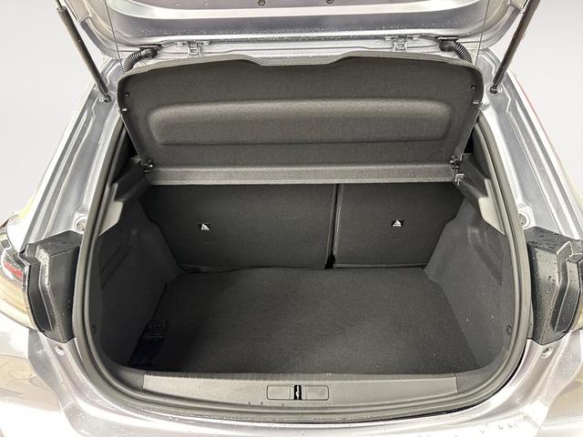 Foto 7 Peugeot 208 Allure Hybrid eDCS6 81 kW (110 CV)