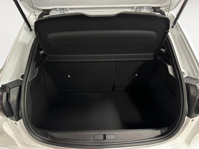 Foto 7 Peugeot 208 Style Hybrid 110 eDCS6 81 kW (110 CV)