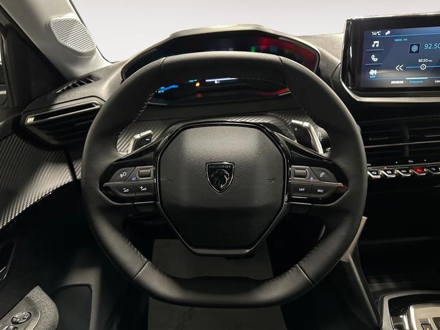 Foto 21 Peugeot 208 Style Hybrid 110 eDCS6 81 kW (110 CV)