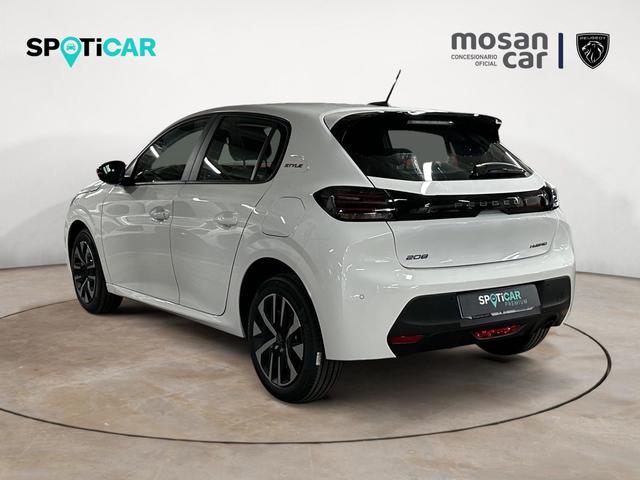Foto 8 Peugeot 208 Style Hybrid 110 eDCS6 81 kW (110 CV)